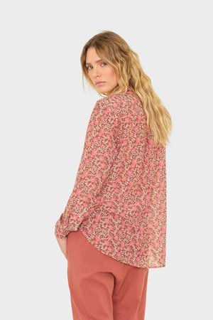Xirena  beau stripe shirt sienna petal detail