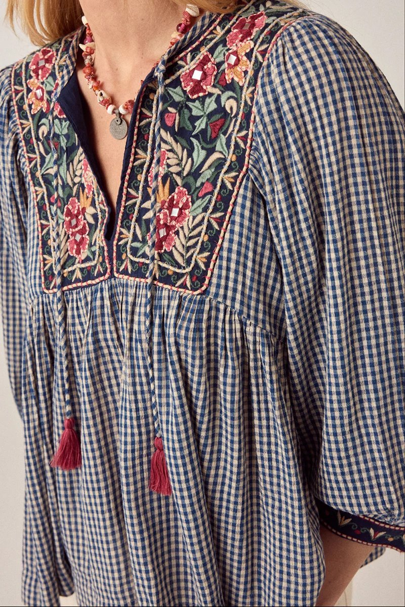 Maison Hotel april blouse detail