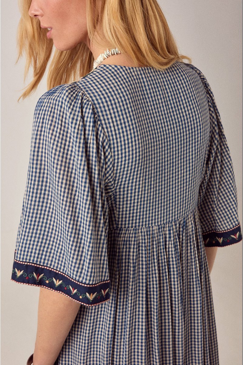 Maison Hotel augusta dress side