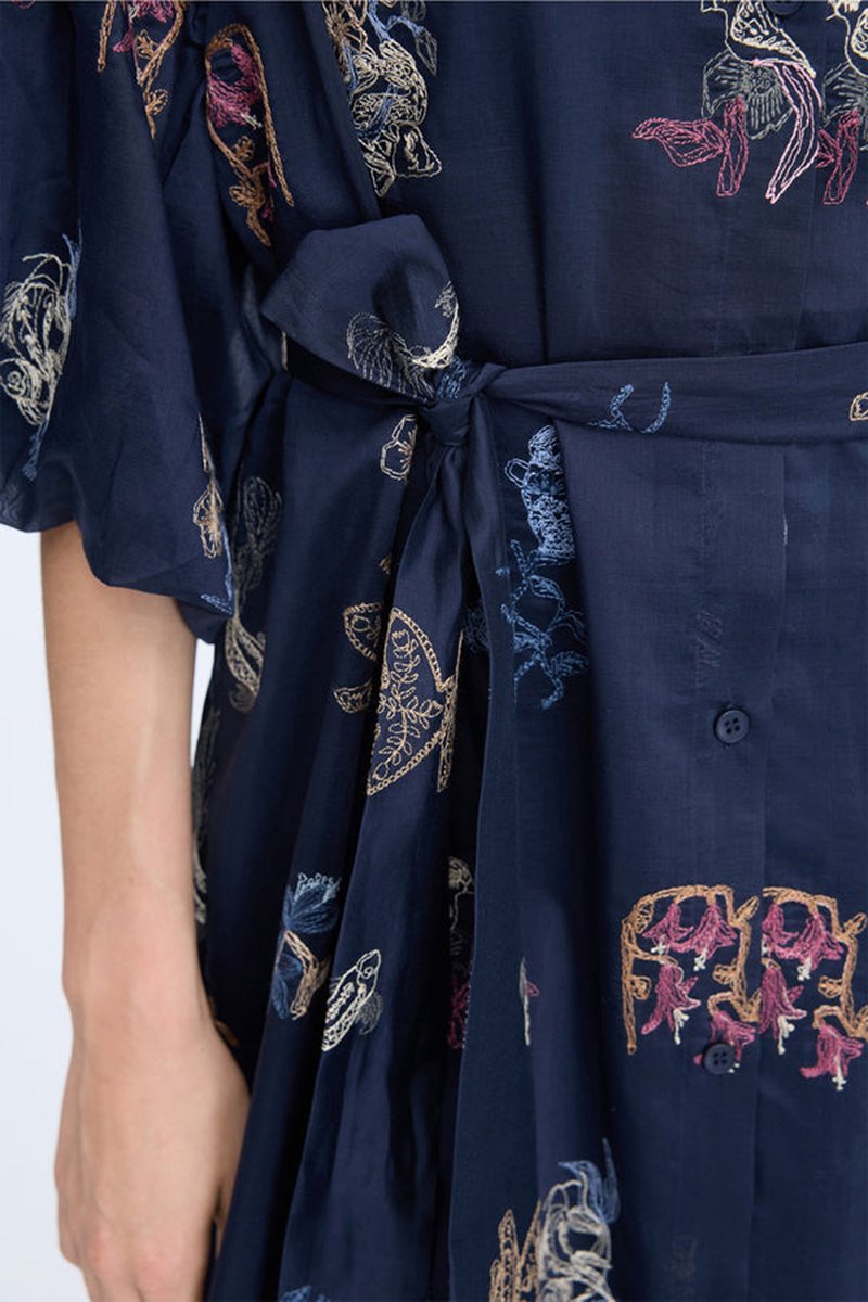 Munthe  nalmetto dress navy detail