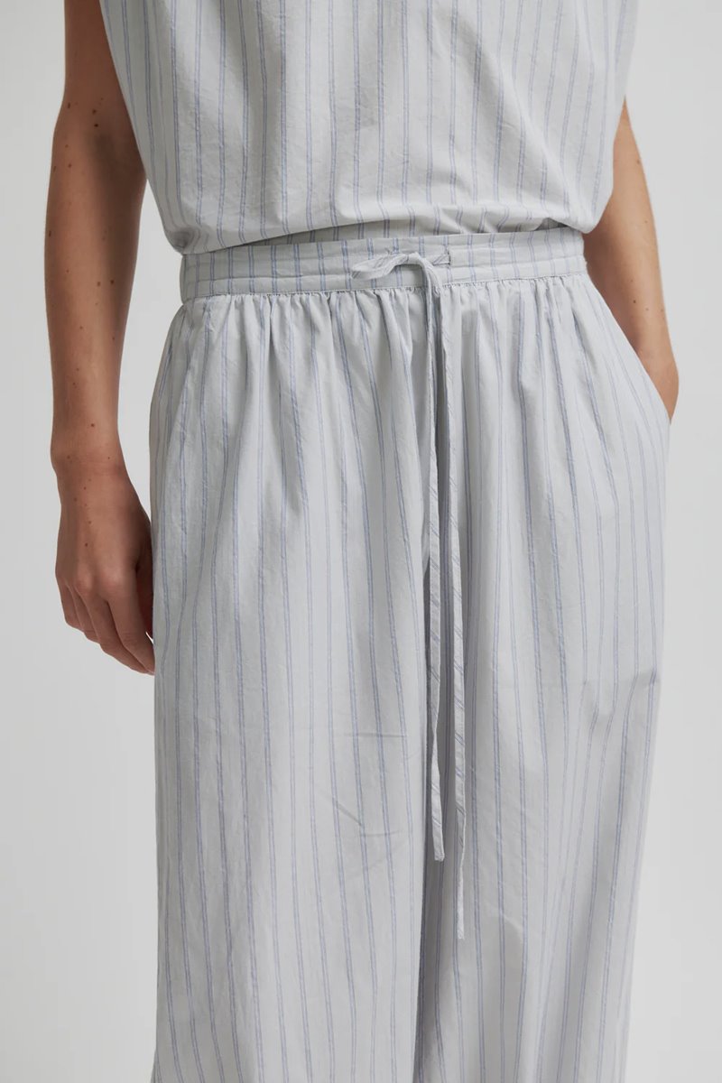 Second Female sarisa trouser blue back