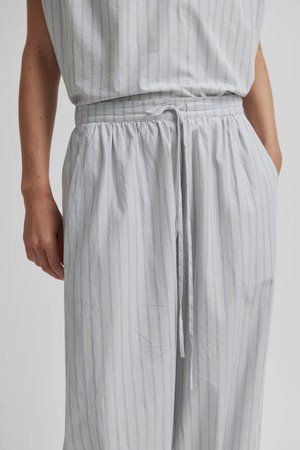 Second Female sarisa trouser blue back