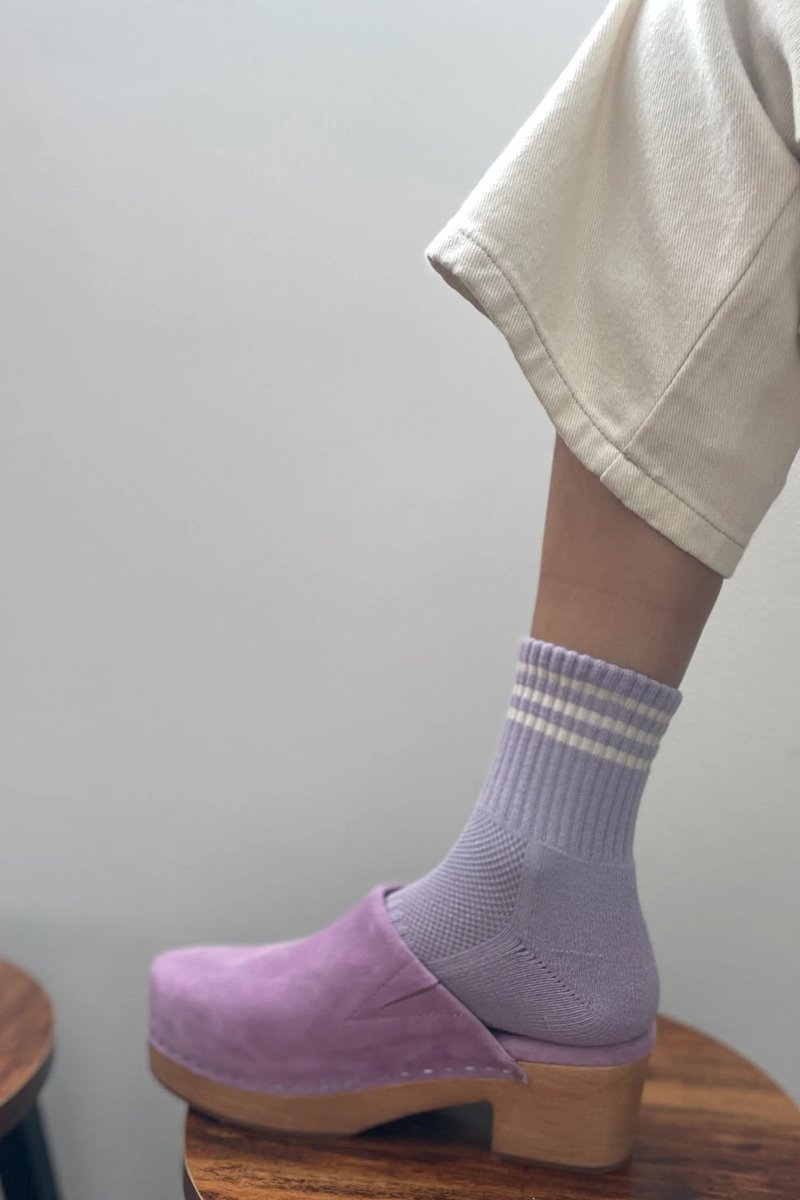 Le Bon Shoppe girlfriend sock  iris side