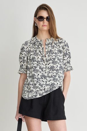 Apiece Apart los altos top  textured tropical midnight back