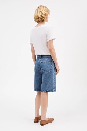 Skall Studio wilson short back