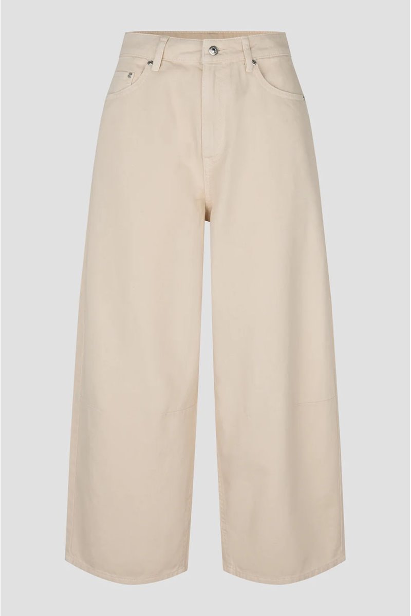 Second Female reece trouser egret back