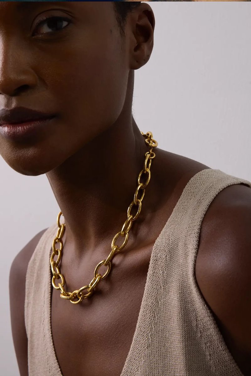 Shyla  tangier necklace gold back