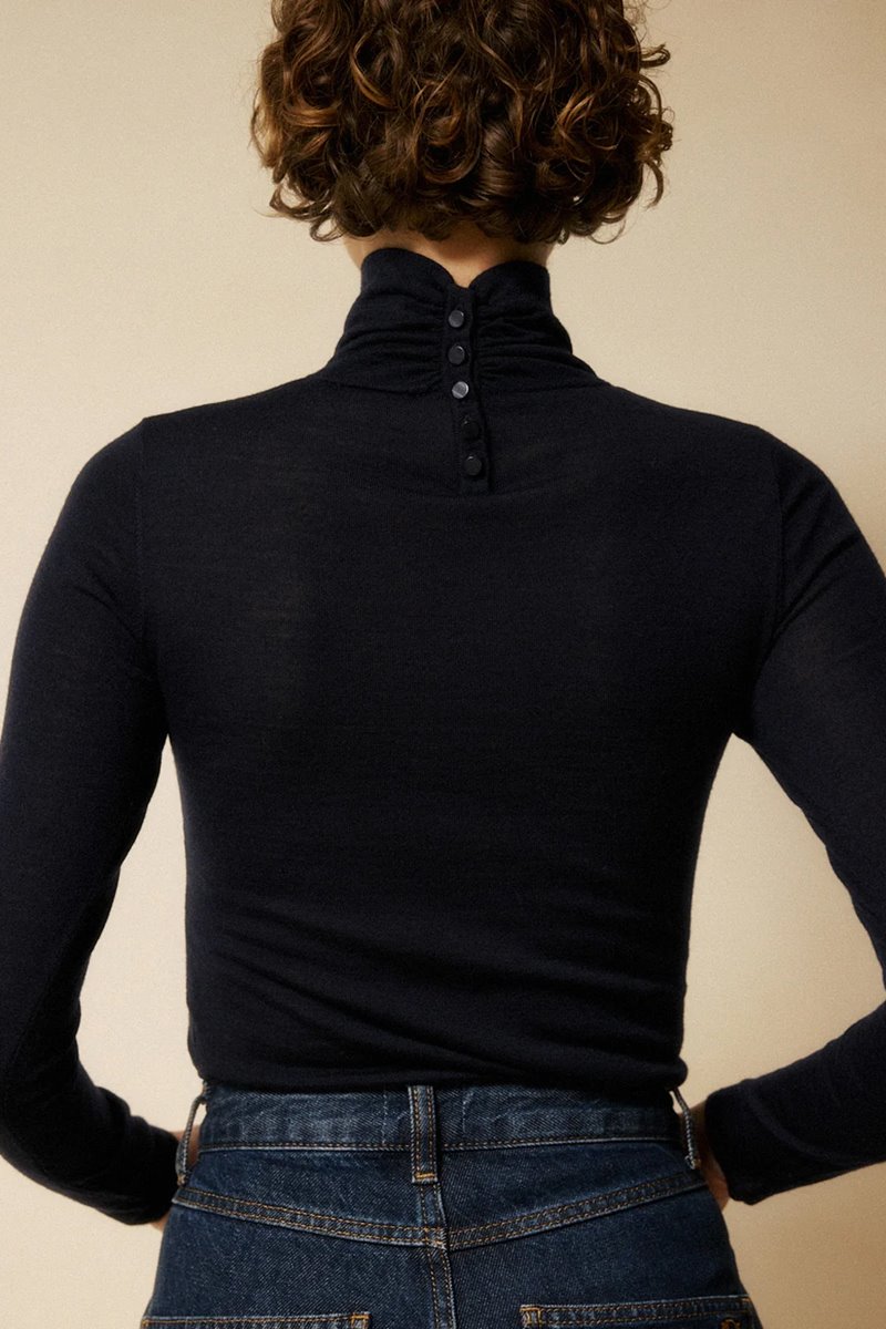 Petite Mendigote mania knit navy back