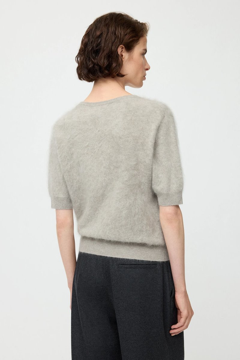 Soft Goat brushed v neck t shirt  side