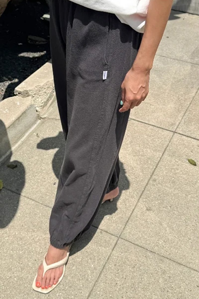 Le Bon Shoppe balloon pant dark slate back