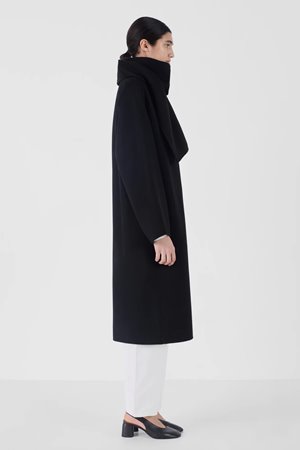 Masscob uma coat black back