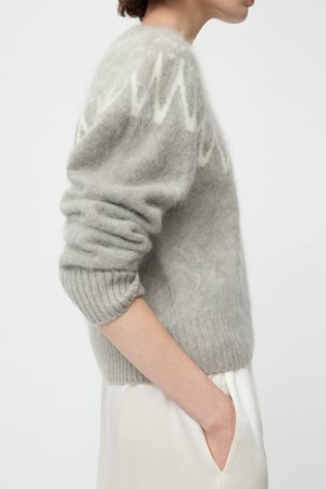 Soft Goat  brushed fair isle crewneck griege back