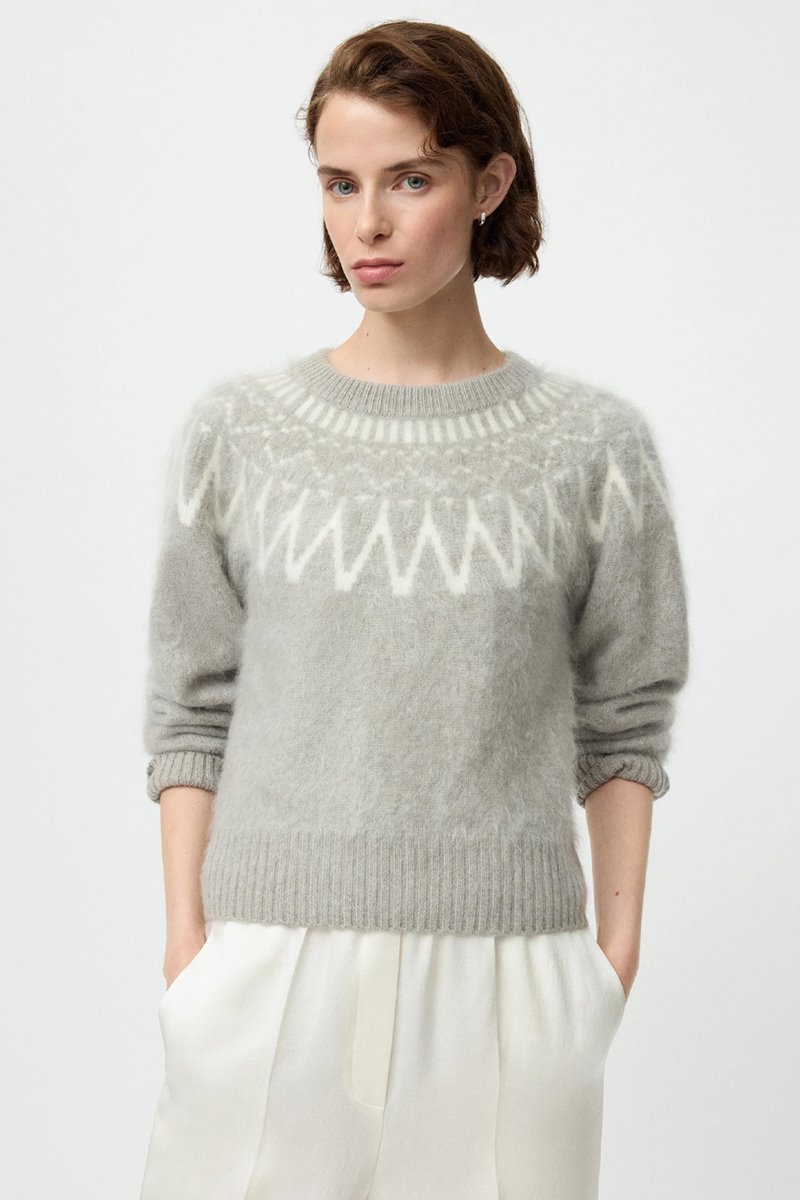Soft Goat  brushed fair isle crewneck griege side