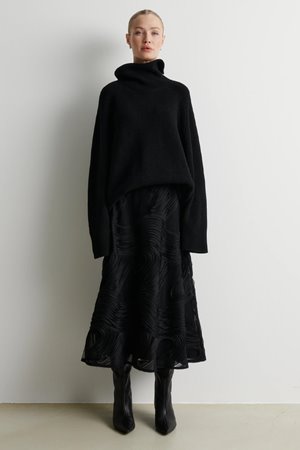 Second Female soalie skirt black detail