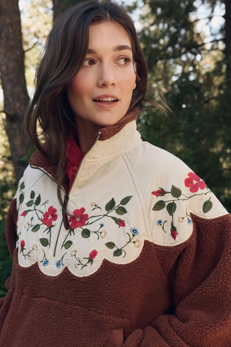 The Great the wildflower plush pullover chestnut detail