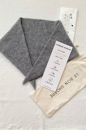 Le Bon Shoppe cashmere bandana grey back