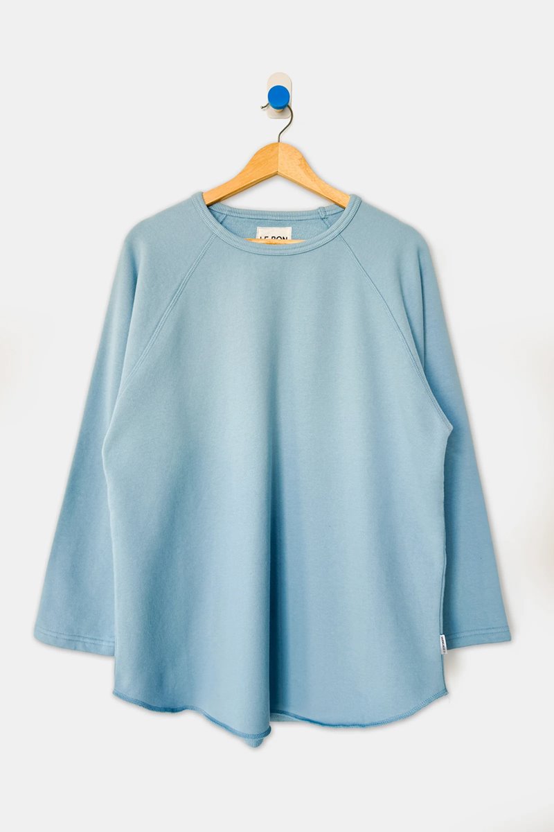 Le Bon Shoppe french terry raglan tee dream blue side