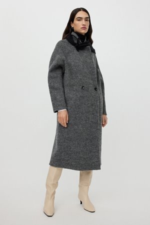 Soft Goat herringbone coat