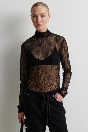 Second Female luria lace top black