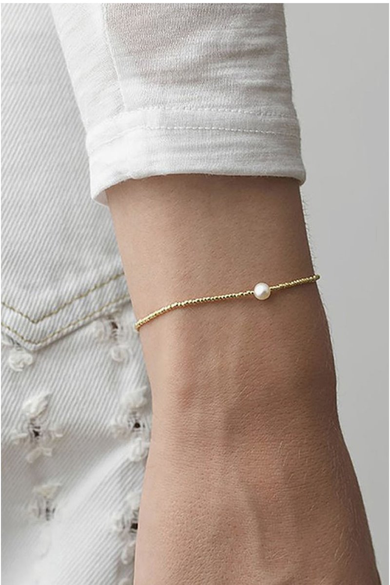 Anni Lu pearly bracelet back
