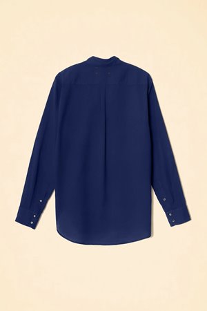 Xirena  beau shirt  navy detail