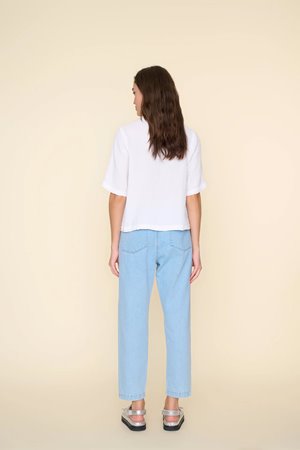 Xirena  mercer denim pant - light blue back Xirena  mercer denim pant - light blue back
